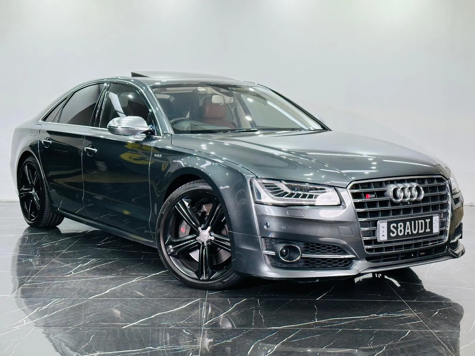 Audi-S8-