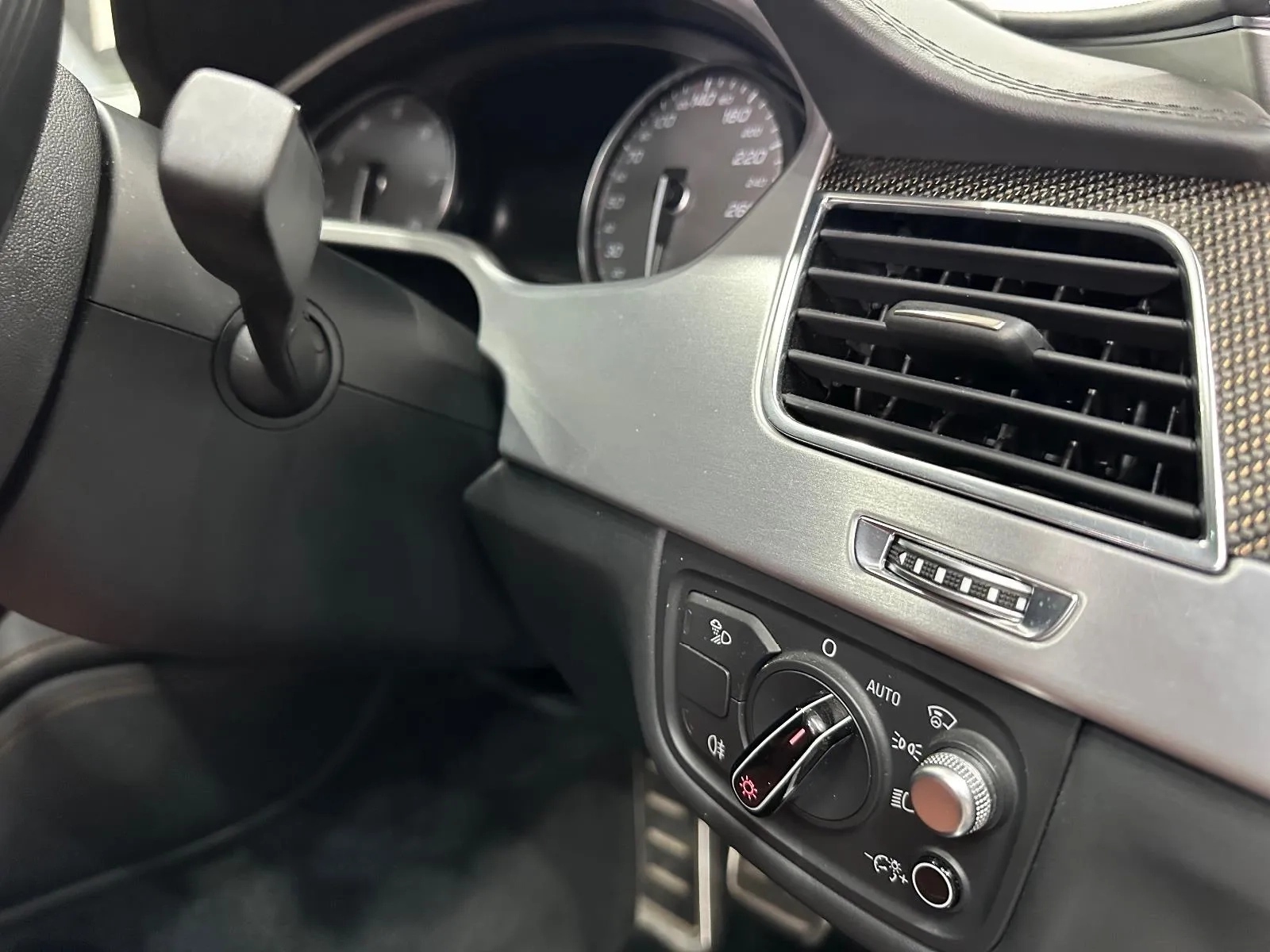 Audi-S8-